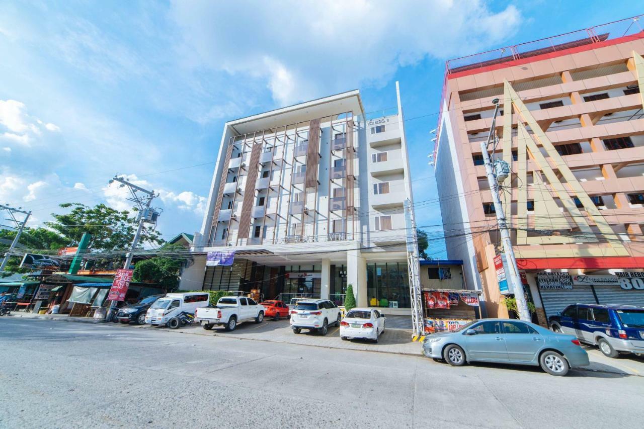 Reddoorz Plus @ Roxas Street Davao Bagian luar foto